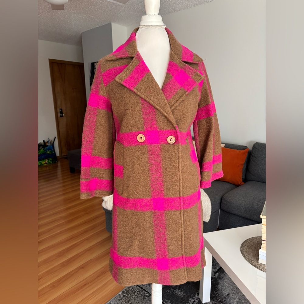 Elegant Women's Trench Coat in Pink and Brown